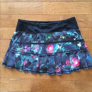 🔥Lululemon Pacesetter Skirt-Curious Jungle🔥